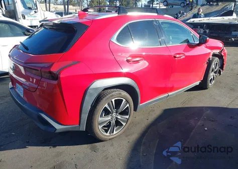 2020 Lexus Ux 200 z USA, uszkodzony, nr VIN JTHX3JBH6L2022283